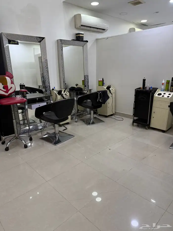 أدوات صالون تجميل نسائي كراسي تساريح كراسي بدكير وكنب 1