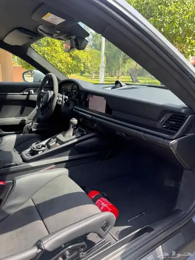 للبيع PORSCHE GT3 RS 8