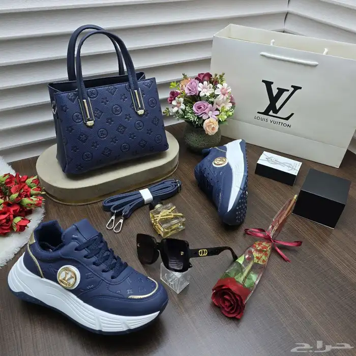 طقم شنط مع شوز Lv لويس فيتون 23