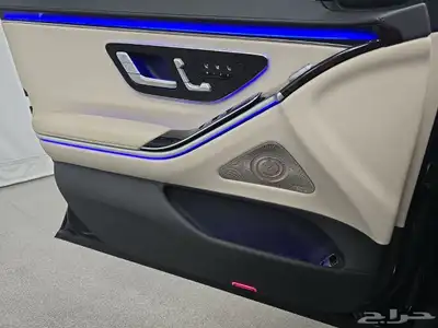 مرسيدس S580 شبه جديد داخل اوف وايت 2022 عرض ناري 9