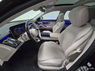 مرسيدس S580 شبه جديد داخل اوف وايت 2022 عرض ناري 5