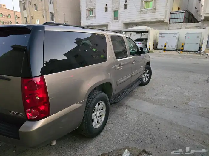 للبيع السيارة جي ام سي - يوكن طويل الموديل2007 0