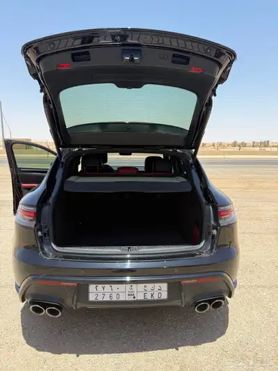 بورش ماكان 2023 7
