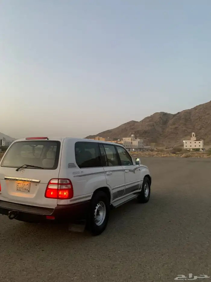 لاندكروزر 2005 1