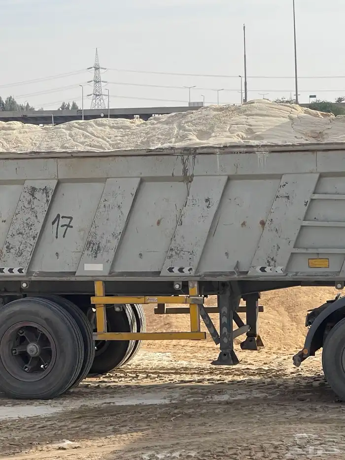 رمل ابيض الياسه تريله وبطحاء 0