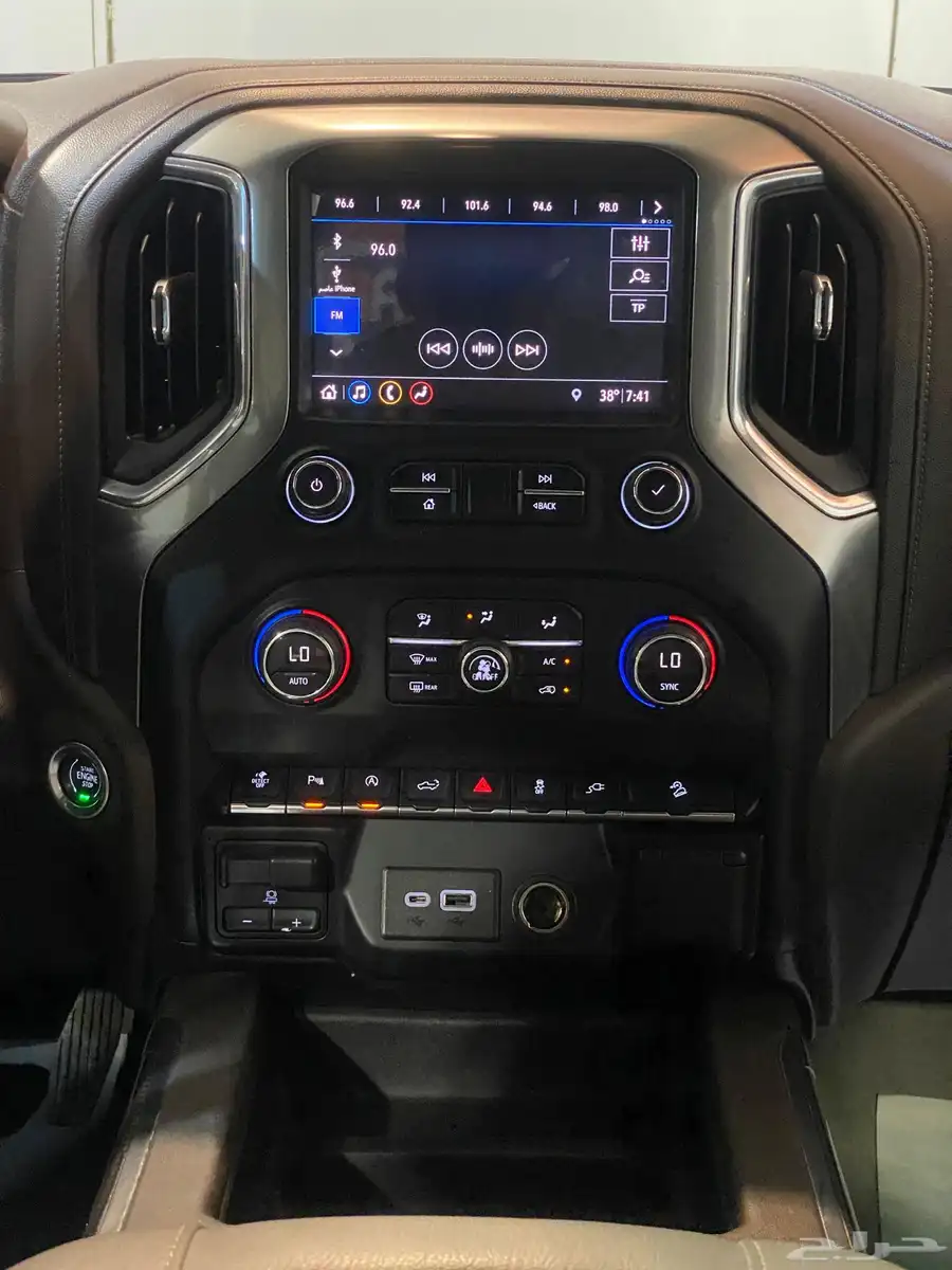 سلفرادو LT Z71 2019 ( تريل بوس ) بحالة ممتازة 20