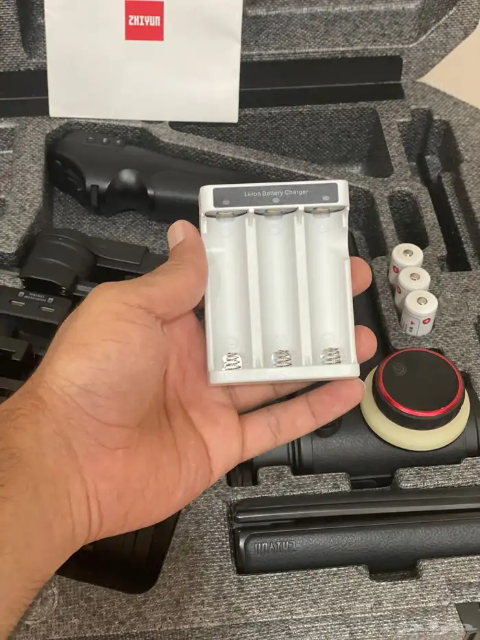 حامل كاميرا و مانع إهتزاز Zhiyun Crane 3 LAB 12