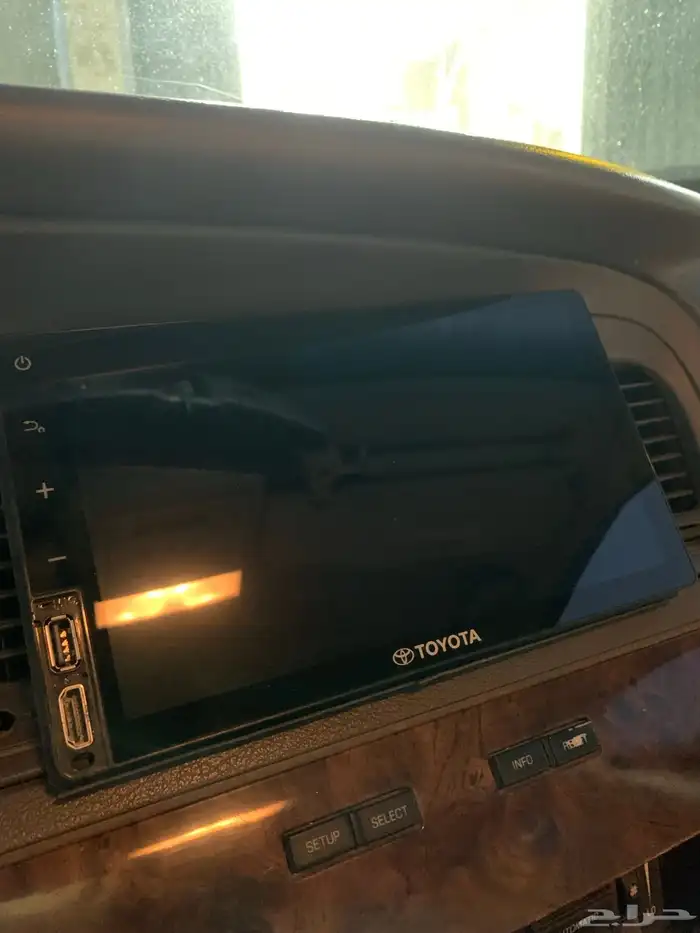 شاشة تويوتا للبيع 3
