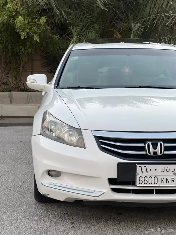 ((مباع )) هوندا أكورد سبيشل 2012 نظيف 1