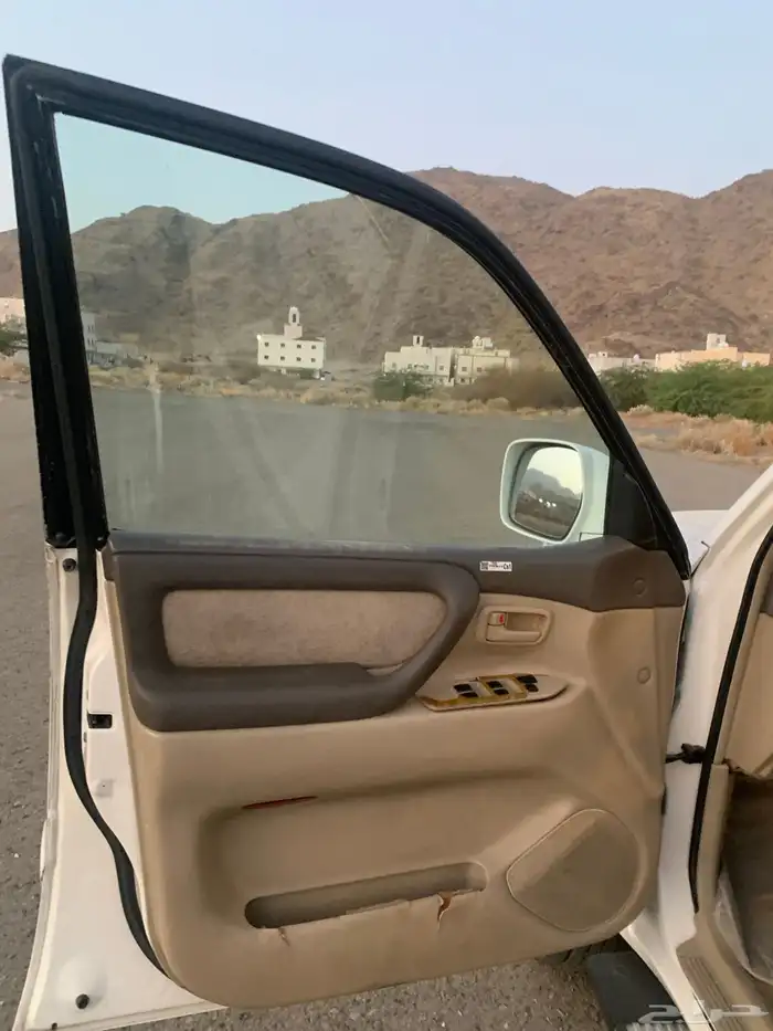 لاندكروزر 2005 13