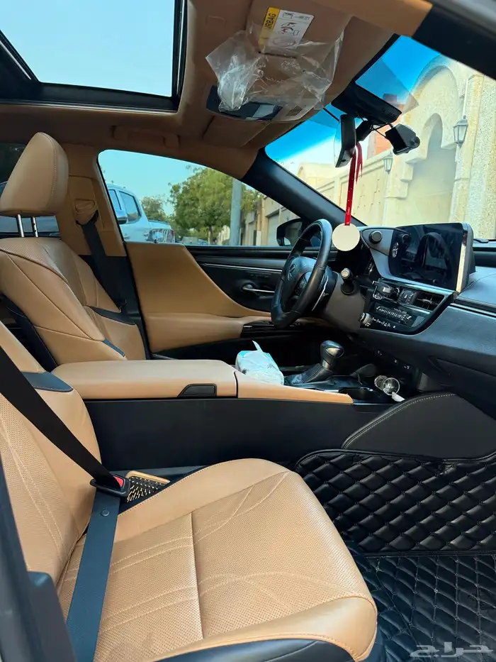 لكزس es350 الموديل 2023 5
