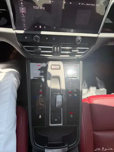 بورش ماكان 2023 18