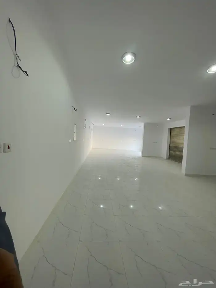 محلات على مدخل حي المحاميد الفرعي 0