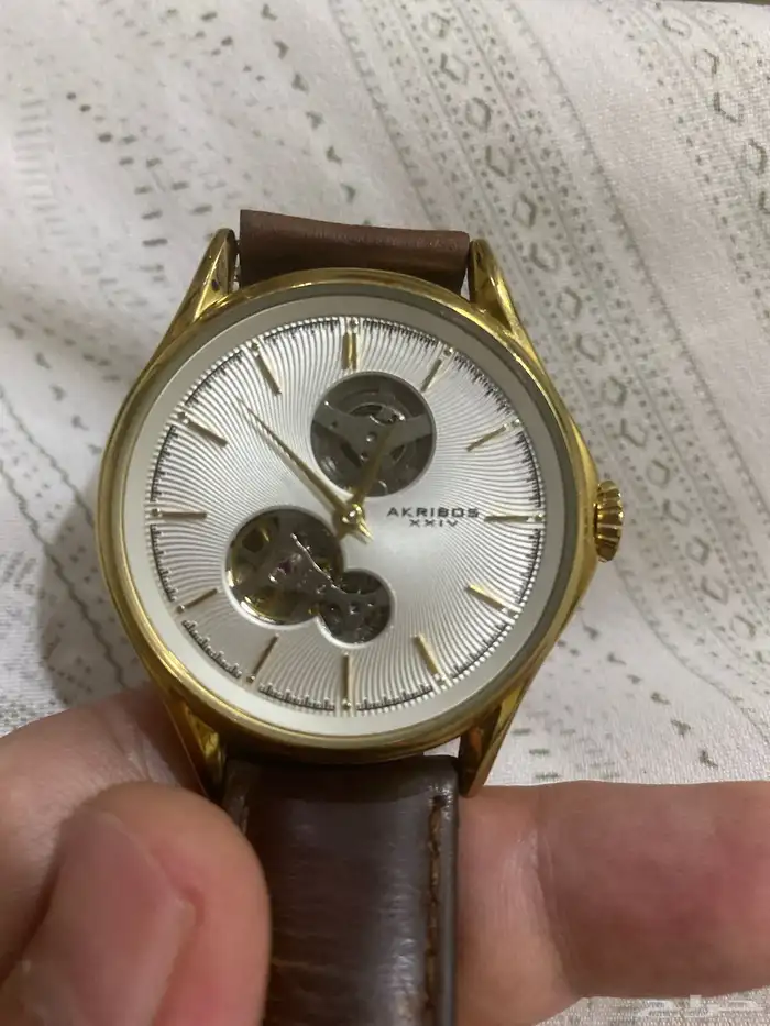 ساعه ماركه 1