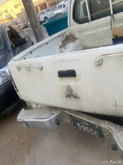 متسوبيشي وينيت 2011 ديزل لوحه قطري 3