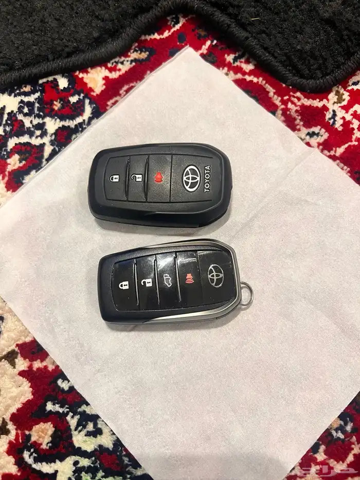 مفتاح لاندكروزر 0