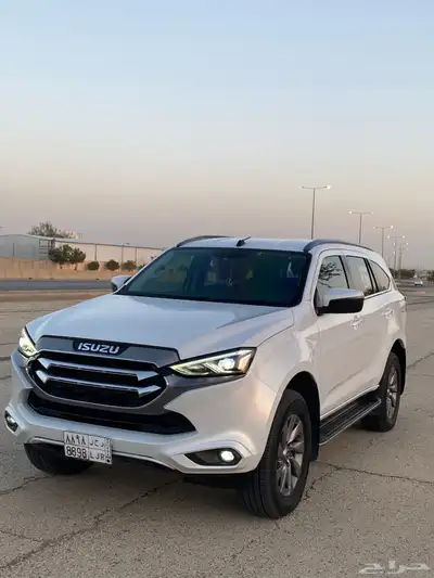 جيب اسوزو ميو اكس فل كامل 9