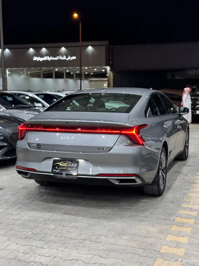 كيا K8 2023 نص فل - عداد 90 الف كيلو فقط 4