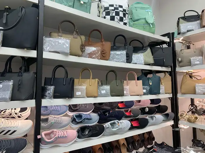 محل احذية و شنط للتقبيل 2