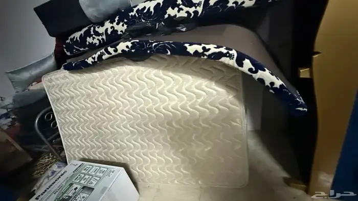اثاث مستعمل نظيف جدا  نجف  كنب 3وصلات مرتبتين سليب هاي نظيفة 4