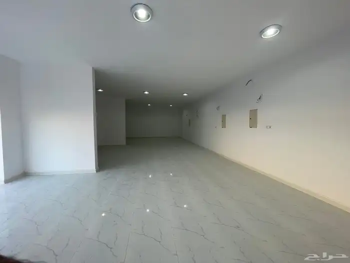 محلات على مدخل حي المحاميد الفرعي 3