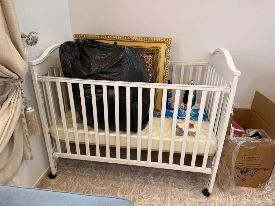 سرير اطفال للبيع 0