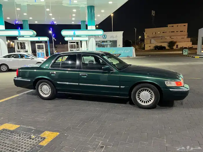 فورد جراند مركيز ماشيه 216 الف 4
