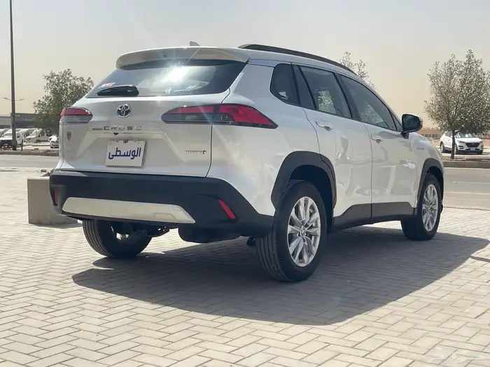 للبيع تويوتا كورولا كروس 2024 فل كامل 5