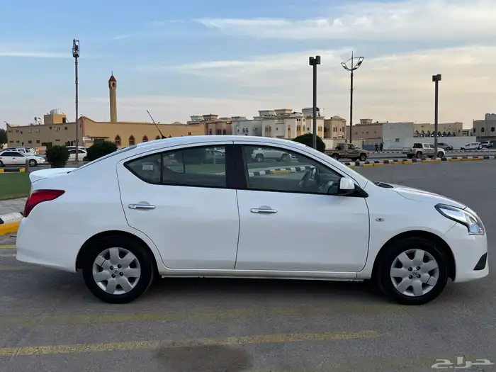 نيسان صني 2021 نظيف ((تم البيع)) 8