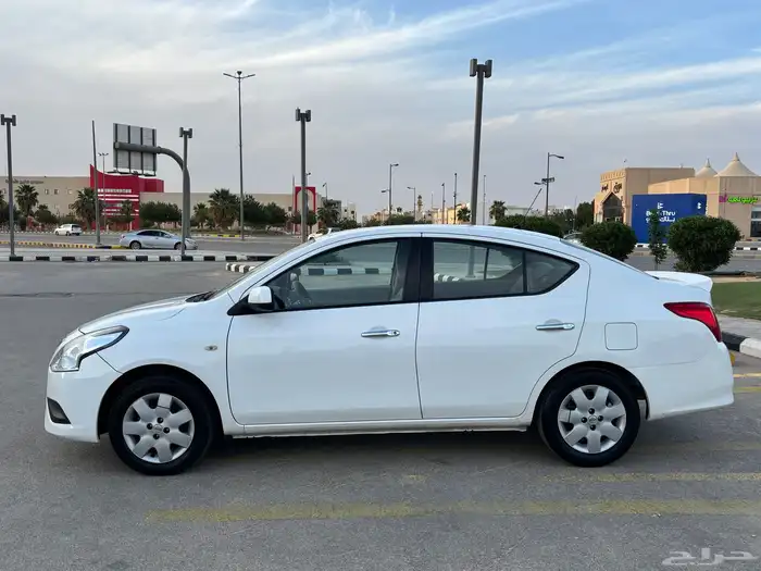 نيسان صني 2021 نظيف ((تم البيع)) 7