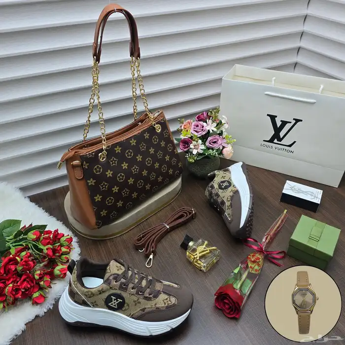طقم شنط مع شوز Lv لويس فيتون 18