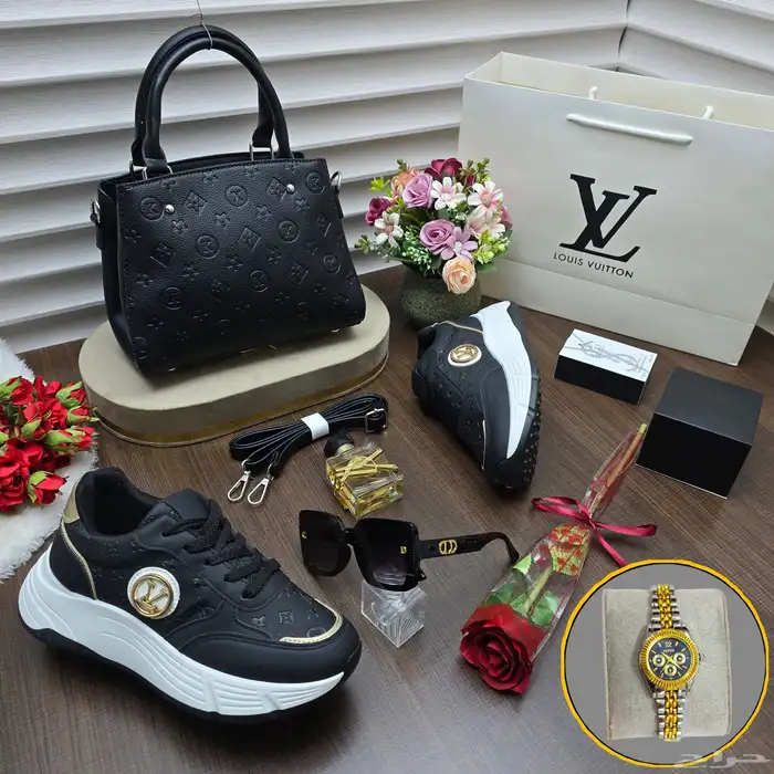 طقم شنط مع شوز Lv لويس فيتون 35