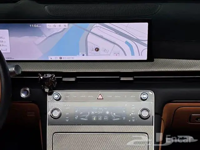 جنسيس GV80 14