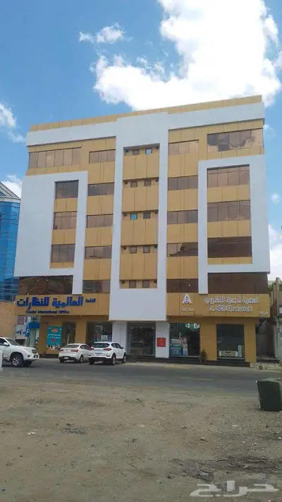 عماره للإيجار وسط البلد 5 أدوار وملحق 0