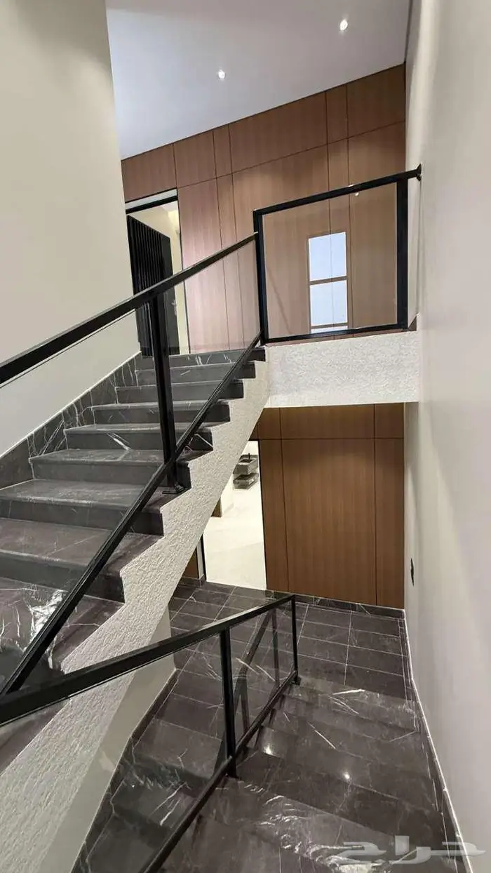 ارواف للبيع ابها حي درة المحالة ( الزهور ) 5