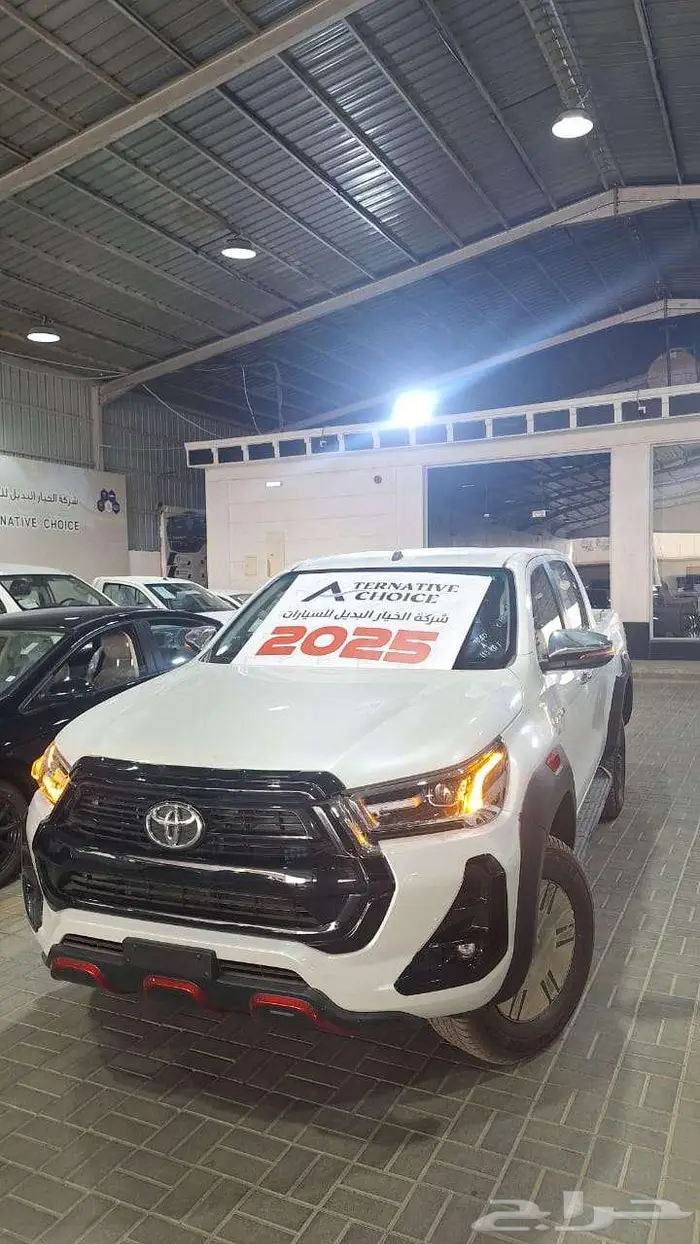 هايلوكس غمارتين - TRD بنزين 6 سلندر 2025 0