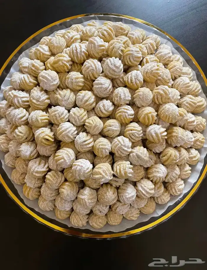 معمول للمناسبات لذيذذ وطري وملون مراح تندمو ادخلو اتفرجو 2