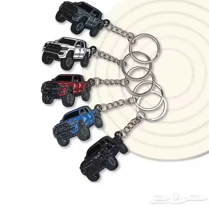 ميداليه حديد على شكل سياره 1