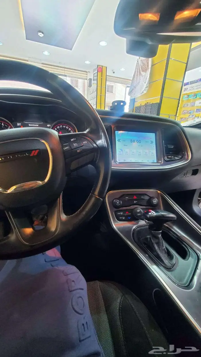 شاشة دوج تشالنجر 2015 نفس مقاس الوكالة Carplay 2