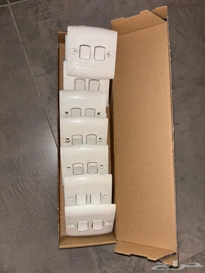 لمبات ليد ومفاتيح لمبات و افياش كهربائية 6