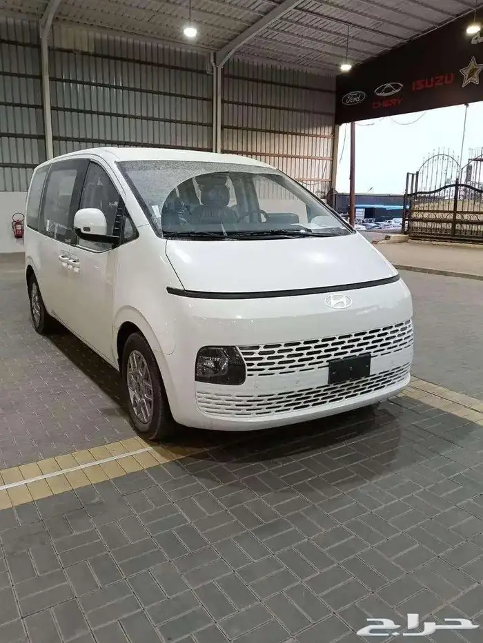 هيونداي ستاريا 2025 ديزل 9 ركاب كاش وتأجير 0