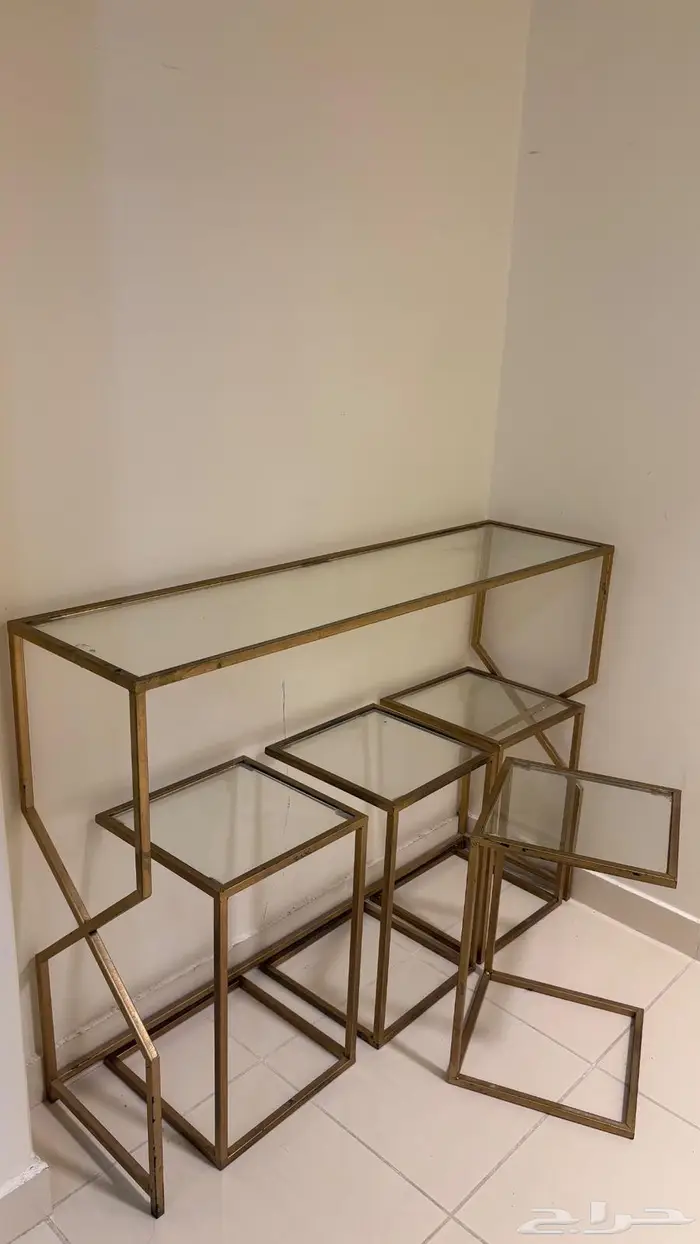 مدخل ذهبي 6 قطع 100 ريال قابل للتفاوض 3