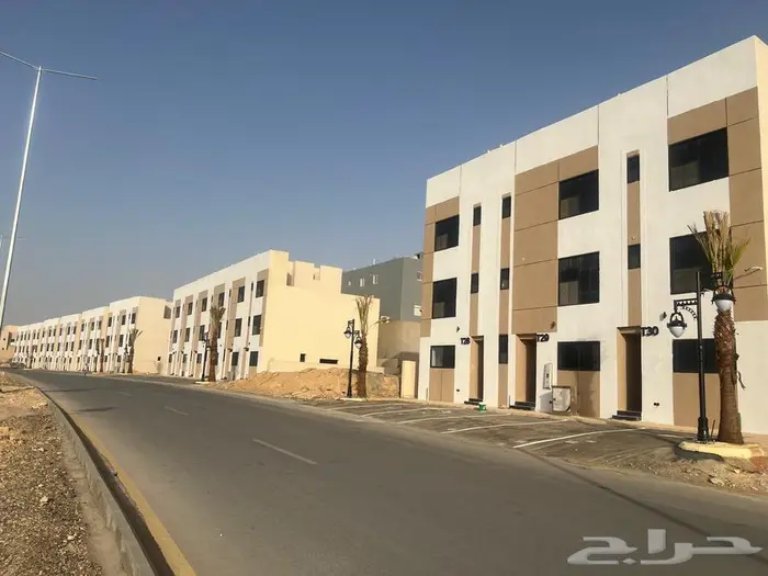 مشروع كامل للإيجار 30 تاون هاوس او البيع كامل 2