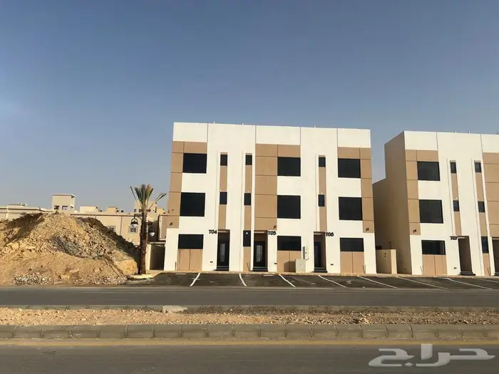 مشروع كامل للإيجار 30 تاون هاوس او البيع كامل 6