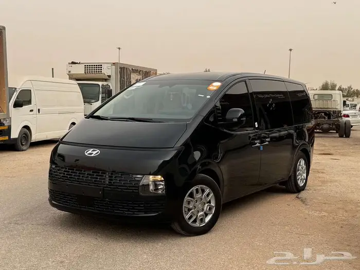 هيونداي ستاريا 11 راكب 2023 تقسيط 0