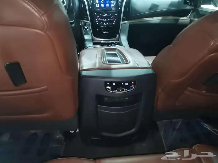 كاديلاك اسكاليد موديل 2020 سعودي 11