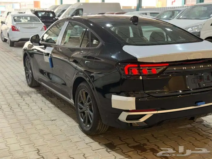 فورد تورس امبيانتي 2025 7