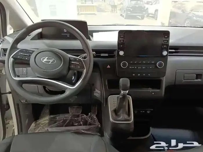 هيونداي ستاريا 2025 ديزل 9 ركاب كاش وتأجير 1