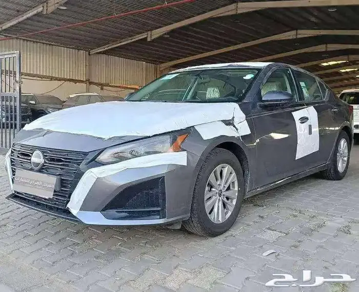 نيسان التيما S ستاندر موديل 2025 تم البيع 2