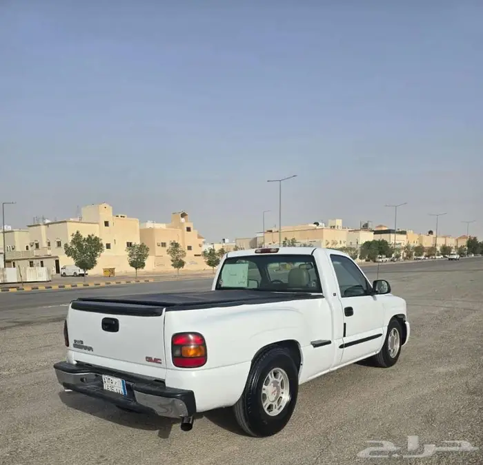 للبيع جمس مخصر 2004 بودي بلد 8